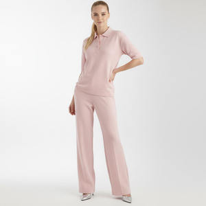 Conjunto de Sudadera de Manga Corta Tejida Personalizada para Mujer con Patrón de Letras y Logotipo Frontal Ecológico - Product Image 1