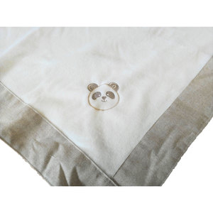 Decoración para el Hogar, Adorno Decorativo con Diseño de Panda a Cuadros - Product Image 1