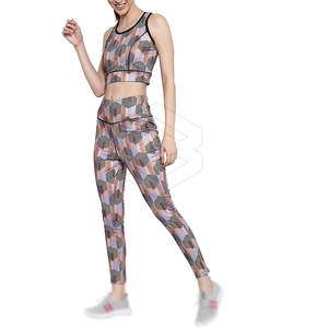 Conjunto de yoga para mujer Ropa de fitness de secado rápido Hecho de Spandex Poliéster Patrón sólido Tallas grandes Característica Precio - Product Image 3