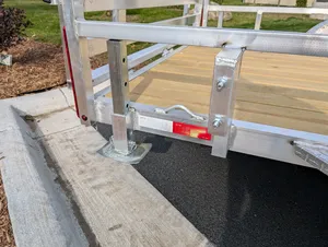 Remolque Utilitario de Aluminio con Ejes Tándem de 7x16, Plata Auténtica, con Rampas Laterales y HD, en Venta - Product Image 2