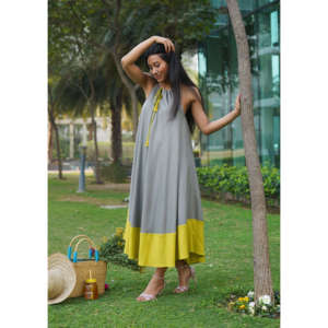 Robe longue licou Sunkissed taille unique, longueur ras du sol, pour le bureau, la plage, les soirées et les clubs - Product Image 3