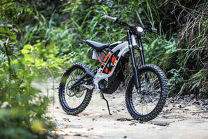 Retour gratuit en 30 jours, Light Bee X, moto électrique tout-terrain 60V, batterie intégrée, moteur 8kW, 40Ah, garantie de 12 mois, vente en gros, exportations - Product Image 4