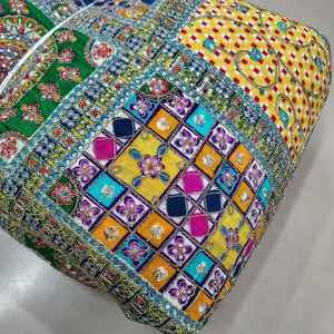 Rollos de Tela de Algodón Puro para Uso Textil de Moda e Industrial Disponibles en Grandes Cantidades para la Confección de Prendas y Productos para el Hogar - Product Image 3