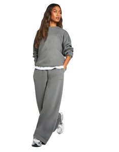 Traje de sudor personalizado bordado desgastado Crop Top pullover Sudadera con capucha Joggers Conjunto de 2 piezas Ropa de mujer Pantalones de chándal y conjunto con capucha - Product Image 1