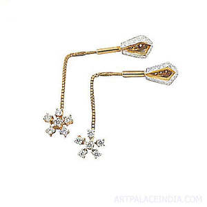 ต่างหูเพชรรูปเกล็ดหิมะสุดหรู ของขวัญสุดพิเศษสำหรับเธอ - Product Image 1