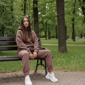 ชุดวอร์มผู้หญิงแบบมีฮู้ดสำหรับฤดูหนาว ผ้าฝ้าย 100% ระบายอากาศได้ดี น้ำหนักเบา สวมใส่สบาย ไซส์ใหญ่ ขายส่ง - Product Image 6