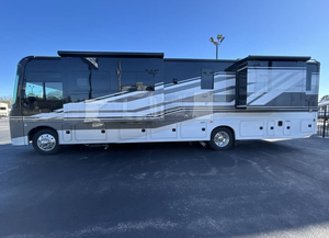 Autocaravana Usada Jaycoo Precept 36C Clase A, Años 2024-2025, en Venta - Product Image 4