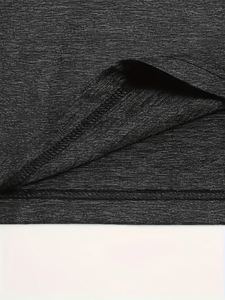 Chemises polo en coton pour hommes avec col en ligne noire T-shirts imprimés de conception solide et respirante Logo personnalisé Chemises polo grande taille pour hommes - Product Image 5