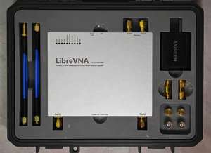 Analisador de Rede Vetorial AOPTKE B5 com Conector Libre VNA FC para Uso em FTTH e Kit de Calibração - Product Image 4