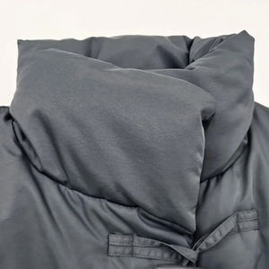 Chaqueta acolchada de mujer de alta calidad, venta al por mayor, ropa de calle de bajo precio con relleno de algodón, chaqueta acolchada con forro de nailon, Pakistán - Product Image 5