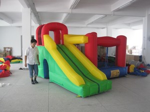 Castillo Inflable de Nailon Combinado con Toboganes para Niños, para Parques de Aventuras y Guarderías - Product Image 2