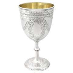 Vaso de Cóctel de Lujo de Vidrio y Latón, Diseño Marden, 300 ml de Capacidad, Hecho a Mano para Restaurante, Bar, Hotel - Product Image 5
