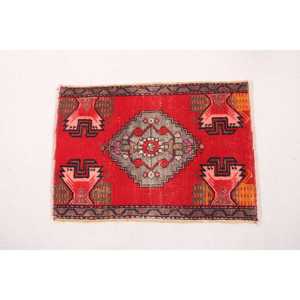 1.7x2.3 ft Turkish Small Rug, <b>Red</b> Gray Vintage Patchwork <b>Wool</b> Rug - Product Image 5