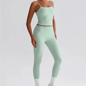 Ensemble de survêtement décontracté et écologique pour femme, idéal pour le fitness et le yoga, comprenant un haut sans manches, un short respirant taille basse et un soutien-gorge de sport, effet délavé - Product Image 5