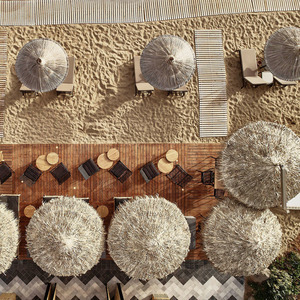 Parasol en feuille de palmier pour les événements de mariage en plein air de luxe ombrage parapluies en bambou naturel - Product Image 6