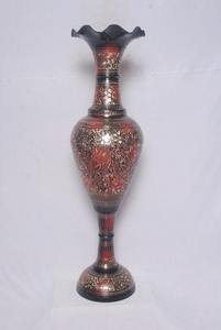 Florero de metal redondo contemporáneo con acabado blanco brillante, perfecto para plantas de interior y estilo de mesa - Product Image 5