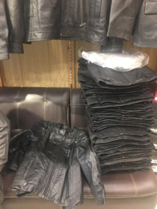 Veste en cuir personnalisable de qualité supérieure décontractée 100% en cuir épais coupe-vent pour les cavaliers pour Sialkot - Product Image 6