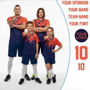 Camiseta y pantalones cortos de fútbol personalizados, uniforme de equipo personalizado, impresión por sublimación - Product Image 4