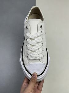 Zapatillas de Lona Transpirables de Lujo con Suela de EVA, Cierre de Cordones Cómodo, Zapatos de Marca Personalizados de Alta Calidad - Product Image 2