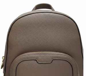 Sac à dos d'affaires léger en cuir véritable beige nude de qualité supérieure pour femme, sac à dos de voyage moyen de luxe et élégant pour femme - Product Image 2