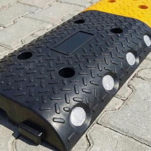 5.5m Recycled Rubber <b>Roadway</b> <b>Safety</b> Speed Hump Set with Lid - Product Image 4