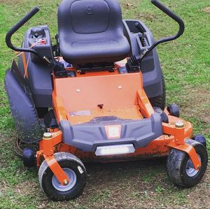 Proveedor profesional OEM Servicio de exportación Cortacésped de giro cero para montar en césped. - Product Image 5