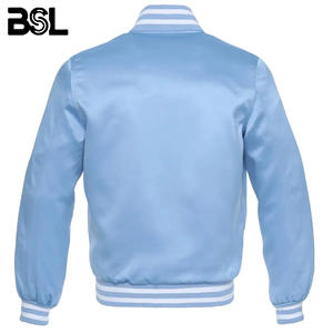 แจ็คเก็ตวาร์ซิตี้ผ้าซาตินไหมบางคุณภาพพรีเมียม |   แจ็คเก็ตเบสบอลแบบมีฮู้ดปักลายตามสั่งสำหรับขายส่ง พร้อมปักโลโก้และตัวอักษร - Product Image 2