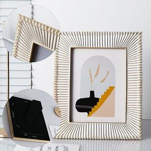 Cadre photo moderne en bois et en résine de haute qualité Décoration murale Cadre photo Art avec pour usage domestique - Product Image 4