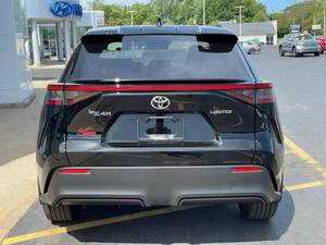 Offres Spéciales pour Toyota BZ4X Limited 4dr Crossover utilisé assez RWD ACC régulateur de vitesse sièges en cuir Turbo moteur direction gauche - Product Image 2