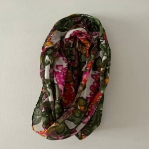 Pañuelo de algodón diseño personalizado cuadrado colorido estampado bufanda hecho a mano mejor poliéster seda Bandana elegante precio más bajo bufandas - Product Image 6