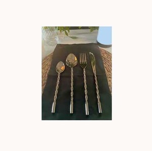 Ensemble de couverts modernes de haute qualité en acier inoxydable ton or royal poli miroir poignée torsadée - Product Image 1