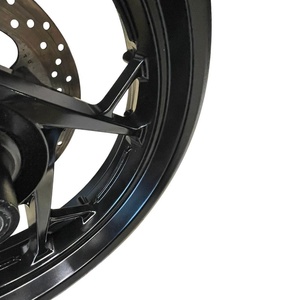 Moyeu de roue arrière d'origine Yamaha XMAX 300 2018 en alliage d'aluminium CNC, roue avant avec disque, état neuf pour moto - Product Image 3