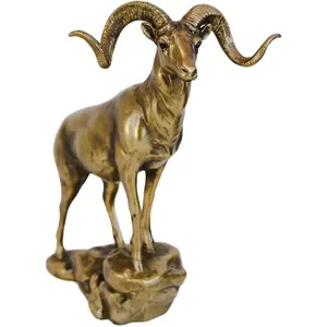 Décoration d'intérieur tendance en métal fait main, lion, thème décoratif, cadre en forme de croissant de lune, panneau Ramadan, alimenté par USB par ZAHID EXPORTS - Product Image 1