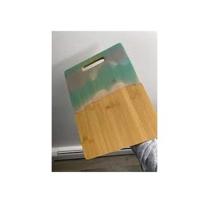 Blocs à découper en bois naturel à vendre à bas prix planche à découper en bois et résine design rivière pour cuisine et dessus de table - Product Image 4