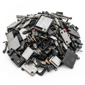 เศษแบตเตอรี่ตะกั่วกรดคุณภาพสูงที่ผ่านการคัดแยกแล้ว วัสดุตะกั่วรีไซเคิลได้ ขายส่งจำนวนมาก พร้อมการจัดหาที่เชื่อถือได้ - Product Image 4