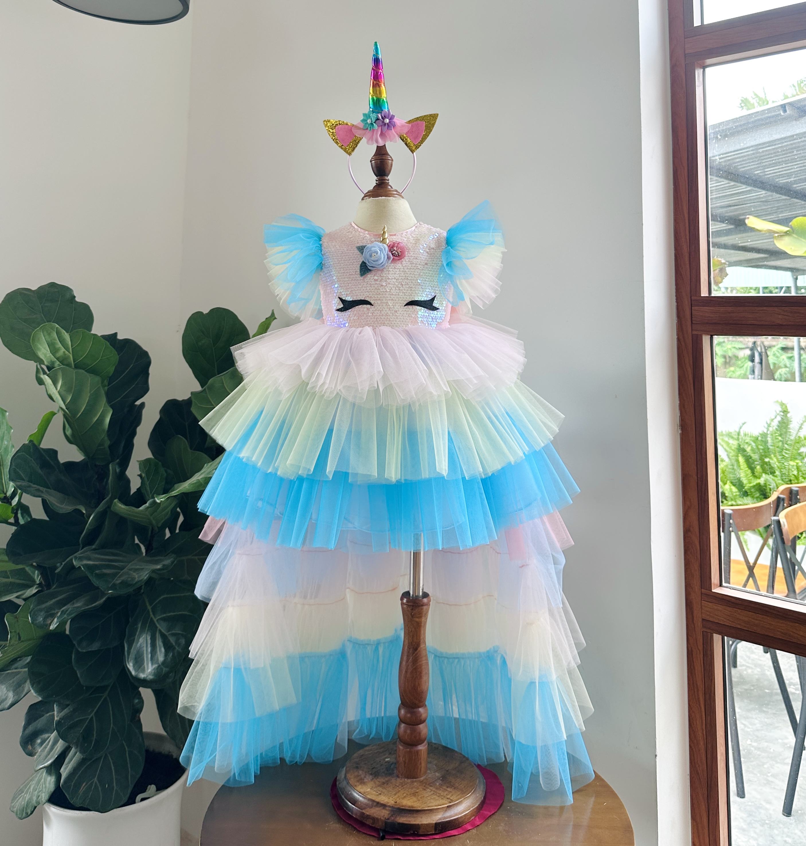 สีฟ้าหลากสี