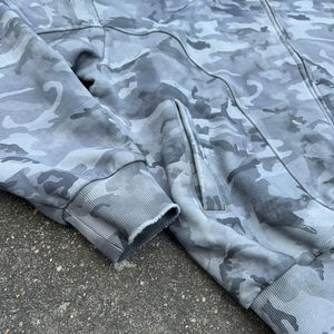 เสื้อฮู้ดดี้ลายพรางต้นไม้แบบวินเทจ พิมพ์ลายซับลิเมชั่น ดีไซน์ใหม่สั่งทำพิเศษ สำหรับผู้ชาย - Product Image 5