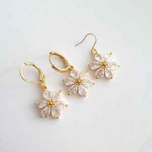 Sterling Silver Zircon Natural Pear Cut Flower Hook Earrings Vintage Victorian Style Gift for <b>Mum</b> - Product Image 2