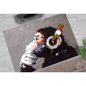 Alfombra con Diseño de Mono de Banksy - Alfombra de Arte Moderno, Alfombra Impresa, con Pelo Suave - Product Image 1