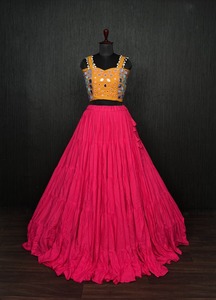 El último diseñador indio Lehenga Choli, elegancia tradicional hermosa y adorable con costuras de volantes estándar, ropa de fiesta elegante - Product Image 3
