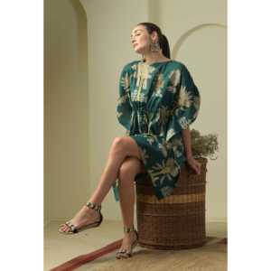 Vestido Kaftan Largo de Algodón con Estampado Floral y Diseño Personalizado Emerald Palm, Cuello Redondo, Manga Corta, para Ocasiones Especiales, Clubes y Ocio - Product Image 5