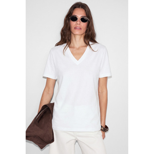 ETHIQUET SHEANE Women's 100% Organic Cotton <b>V</b>-<b>Neck</b> Comfort Fit <b>T</b>-<b>Shirt</b> - Product Image 4