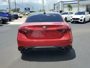 Super affaire..ALFA ROMEO GIULIA SPORT AWD d'occasion - Product Image 5