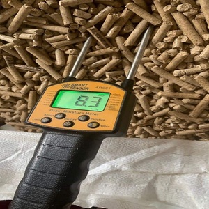 Granulés de bois ENPLUSA1 A1 6mm/8mm |   Sacs de grande capacité ou sacs de 15 kg |   Combustible en bois de chêne et de pin |   Cendres 1,5% Calories 4600J - Product Image 1