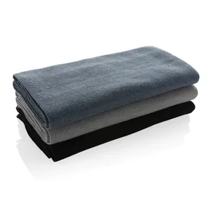 Sciarpa Elles Polylana AWARE, Coperta Indossabile Sostenibile e alla Moda - Product Image 4