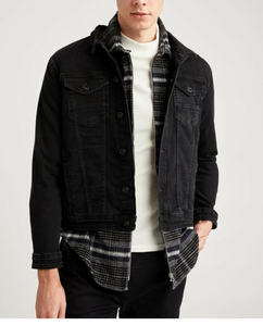 Vestes en jean personnalisées d'hiver Vintage Loose Oversize All Over Digital et Black Color Printed Denim Jackets Men Winter Denim Jacket Service OEM - Product Image 1