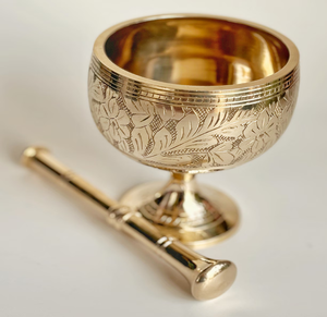 Mortero de mortero de latón Ayurvédico fuerte y duradero para la molienda a granel de remedios herbales Especias disponibles a precios competitivos - Product Image 6