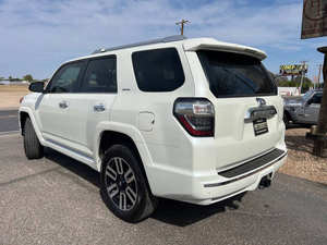 Auto Usado de Calidad a Precio Accesible, Toyota 4Runner 2023, Volante a la Izquierda - Product Image 5