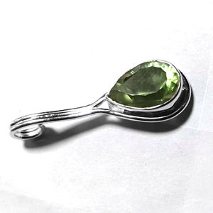 สร้อยคอจี้ที่ทันสมัยสำหรับผู้หญิงที่มีคริสตัลควอตซ์สีเขียวอเมทิสต์ธรรมชาติในชุดเงินสเตอร์ลิง925ทนทาน - Product Image 3