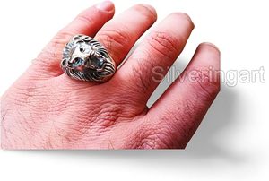Bague pour homme, bande unie, bague en argent, bague signet lourde, bague lion, Noël, fabrication artisanale, bijoux personnalisés, bague en argent massif 925 - Product Image 3